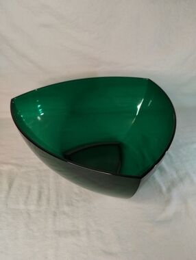 Tupperware Sheerly Elegant Serving Bowl NEW RETIRED STOCK